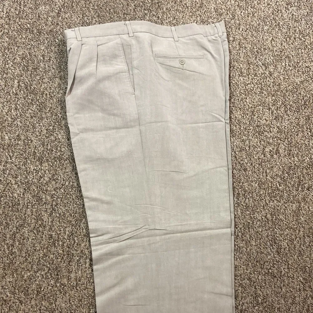 Perry Ellis please details noted